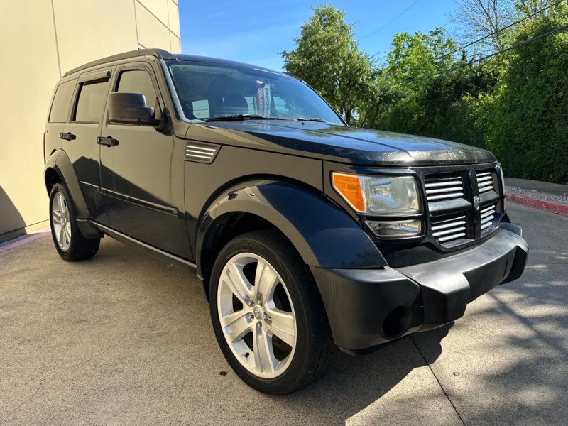 Additional photo of vehicle.