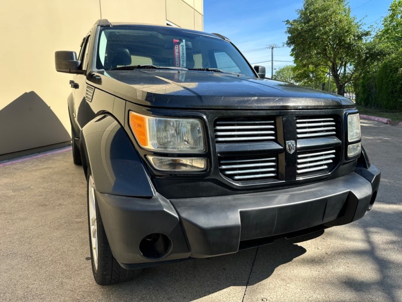 Additional photo of vehicle.