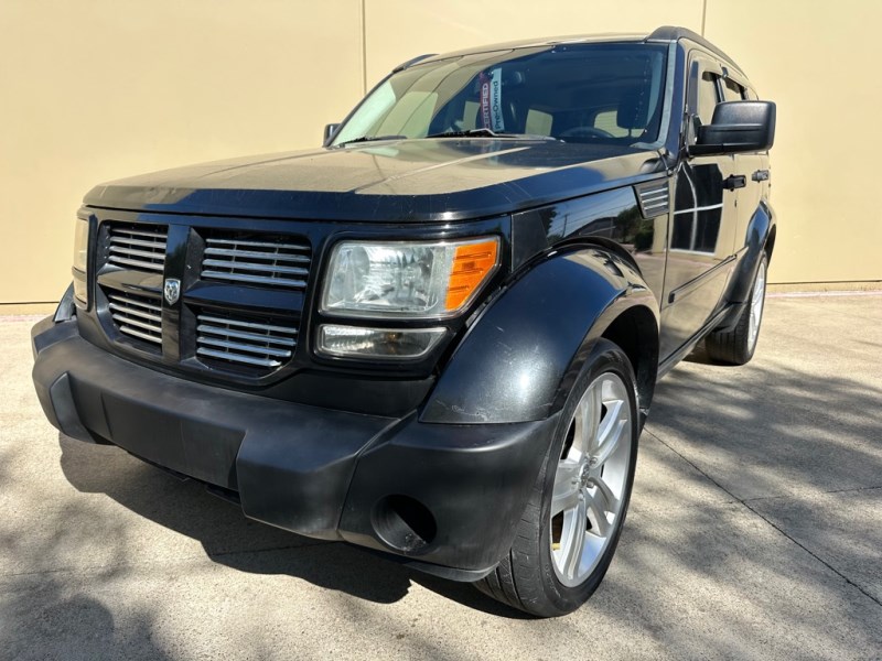 Additional photo of vehicle.