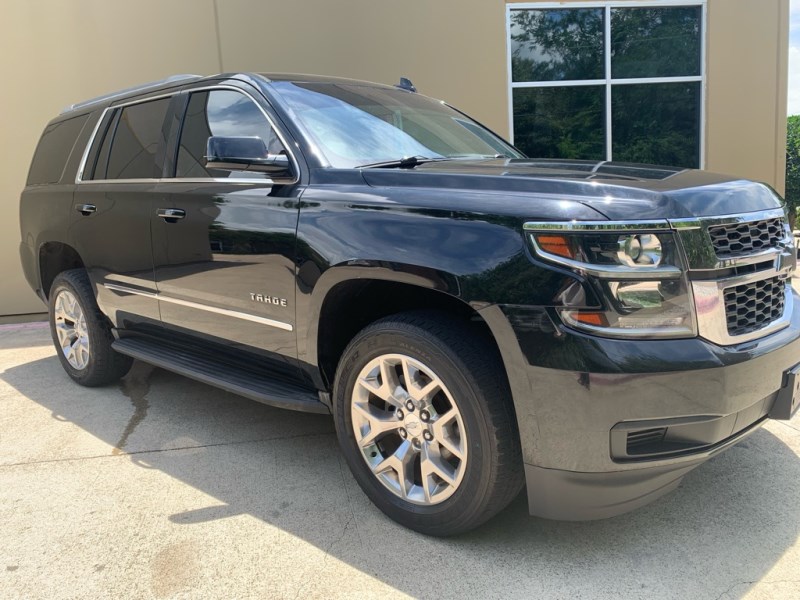 Additional photo of vehicle.