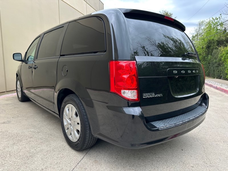 Additional photo of vehicle.