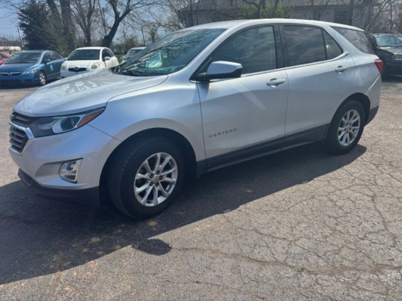 Additional photo of vehicle.