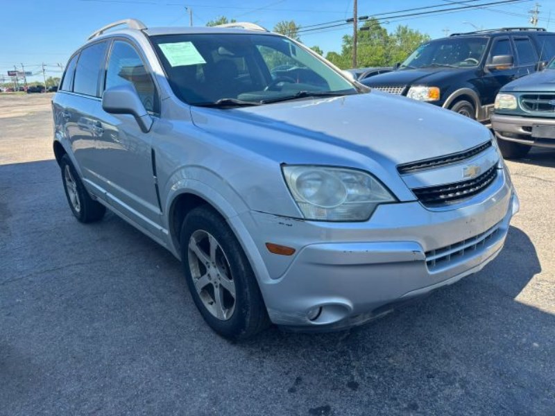 Additional photo of vehicle.