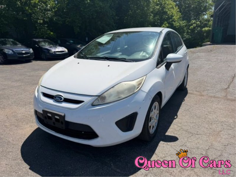 2011 Ford Fiesta SE Hatch's photo