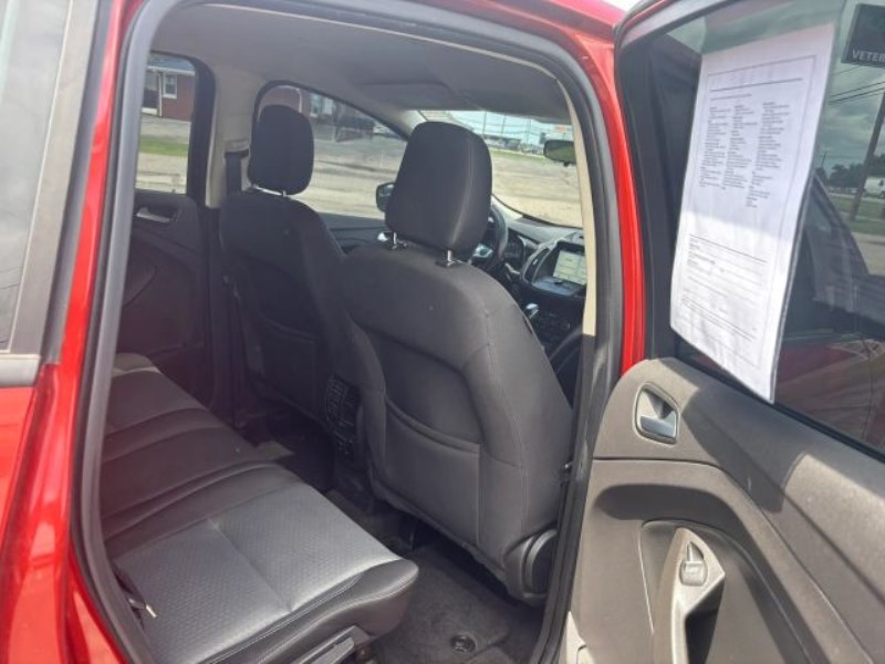 Additional photo of vehicle.