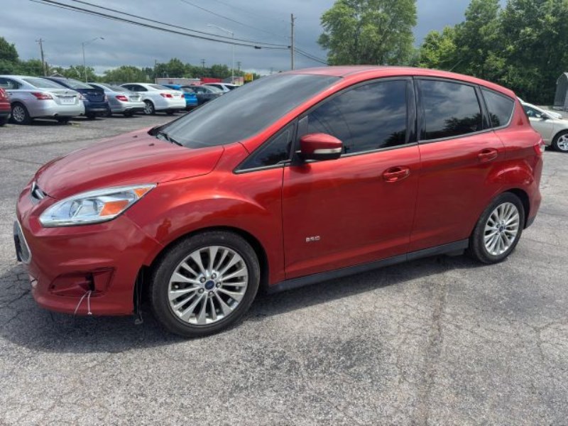 Additional photo of vehicle.