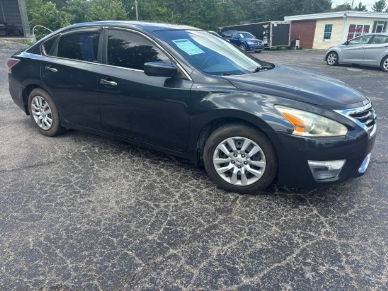Additional photo of vehicle.