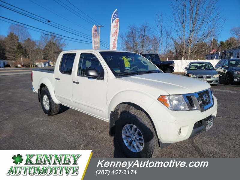 2014 Nissan Frontier 4.0 SV Crew Cab 4X4 AT SWB's photo
