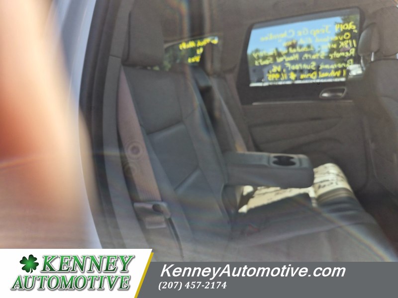 Additional photo of vehicle.