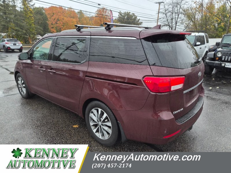 Additional photo of vehicle.