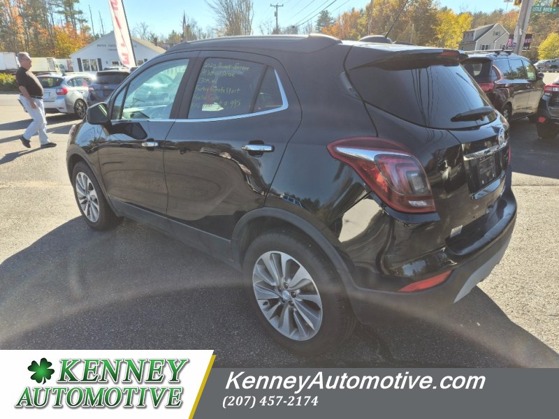 Additional photo of vehicle.