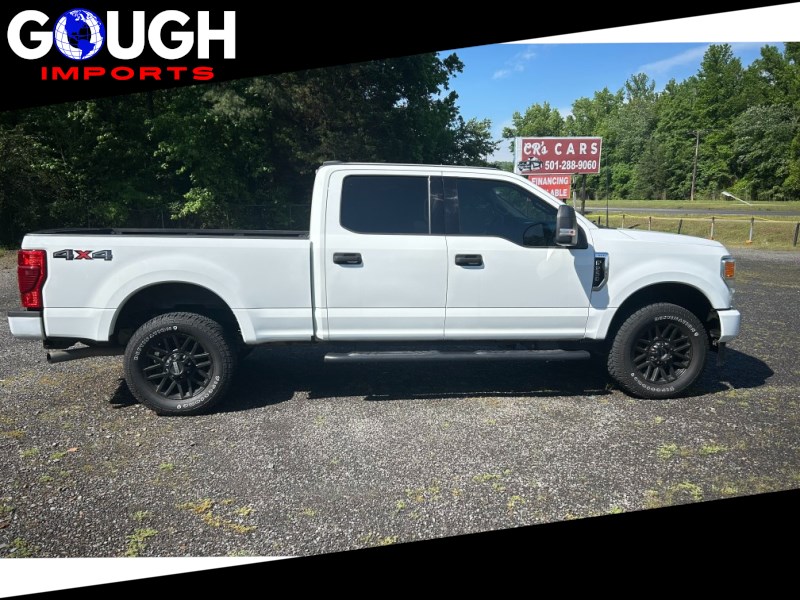 Additional photo of vehicle.
