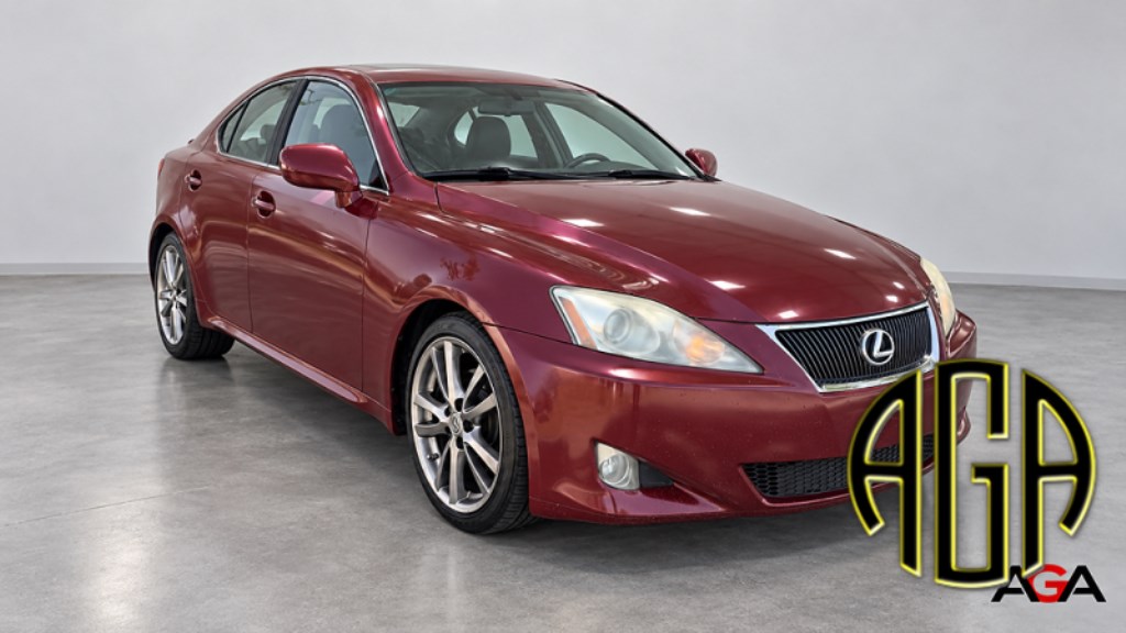 Lexus IS photo 3