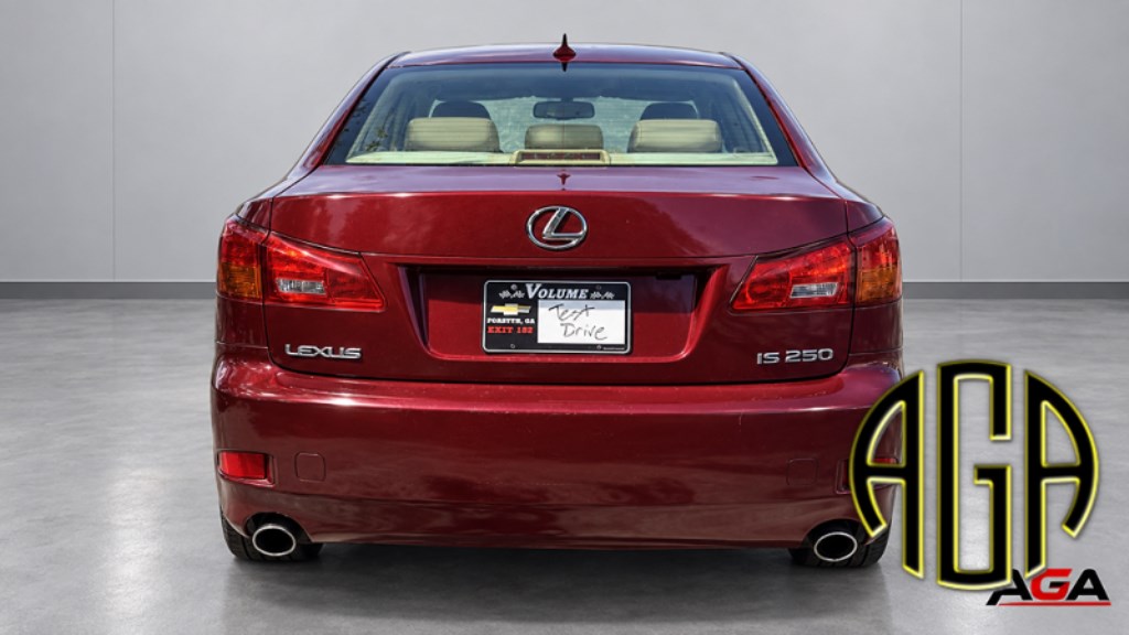 Lexus IS photo 5