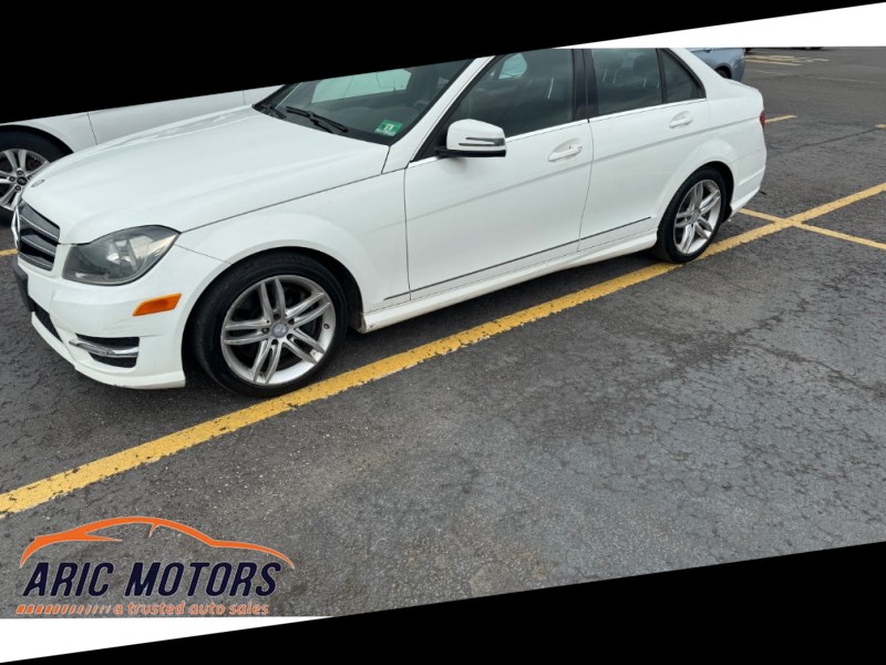 2014 Mercedes-Benz C-Class's photo