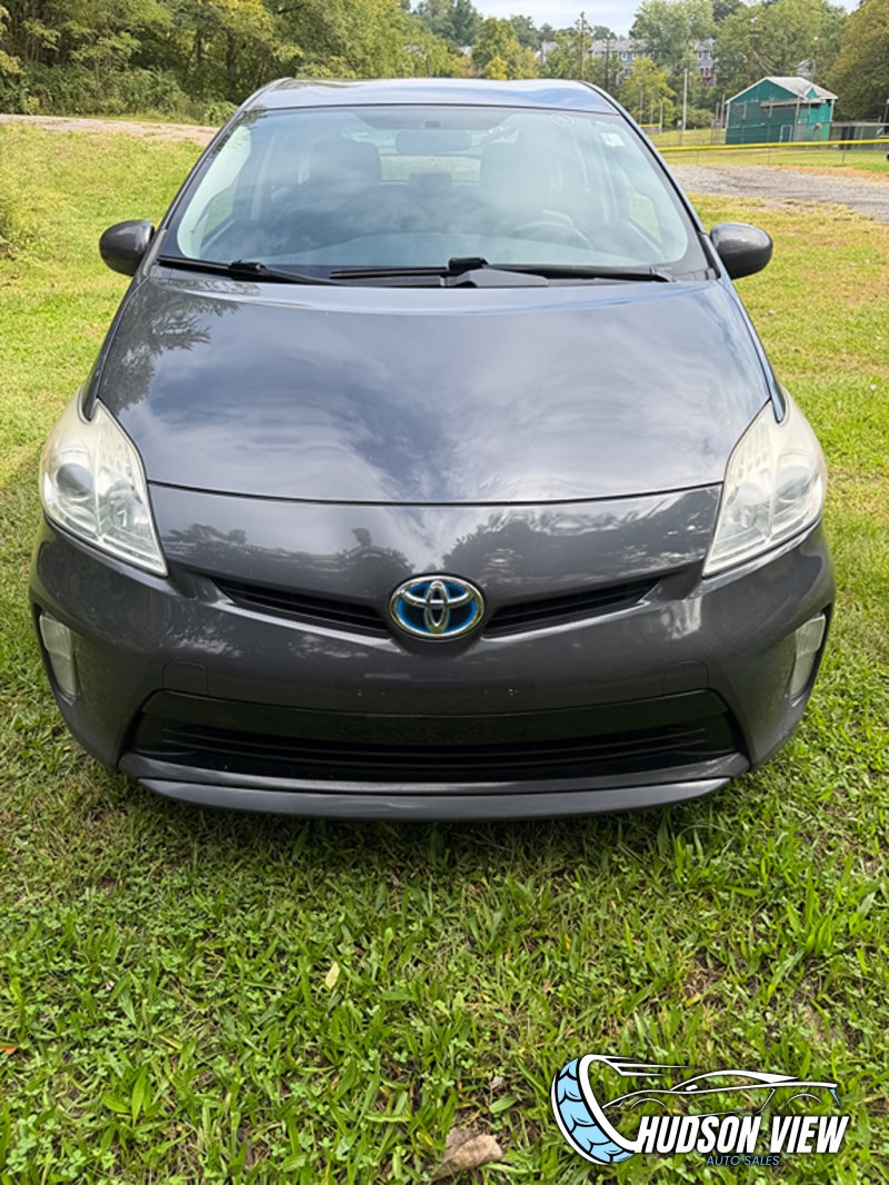 Additional photo of vehicle.