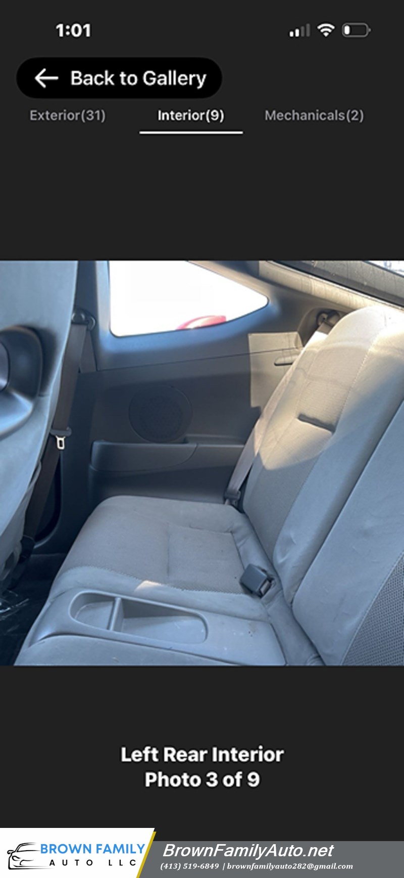 Additional photo of vehicle.