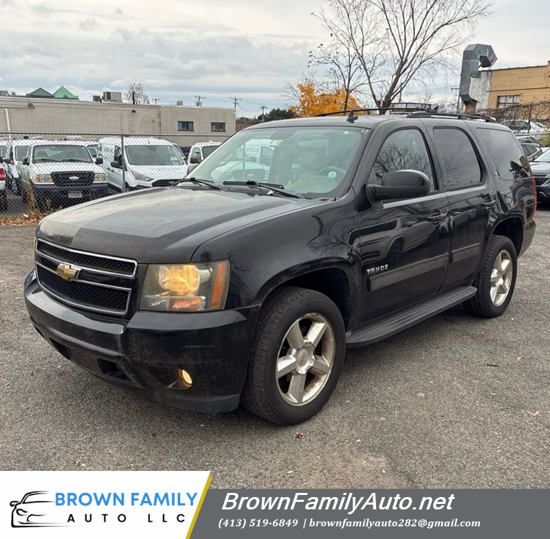 Main photo of 2011 CHEVROLET TAHOE