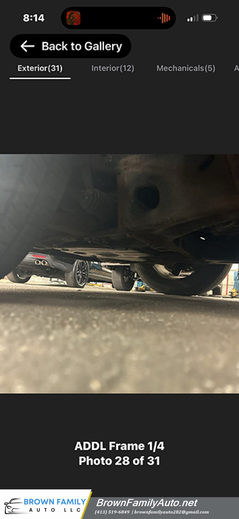 Additional photo of vehicle.