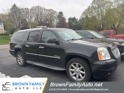 Photo of 2011 GMC YUKON DENALI