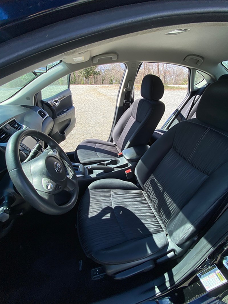 2017 Nissan Sentra SV - Photo 7