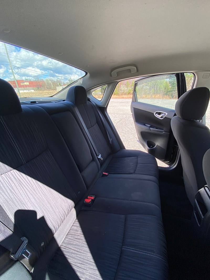 2017 Nissan Sentra SV - Photo 10