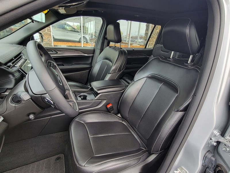 2024 Jeep Grand Cherokee L Limited - Photo 11