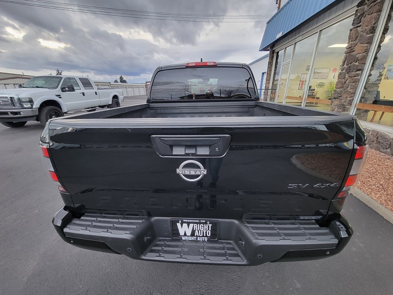 2023 Nissan Frontier SV - Photo 6