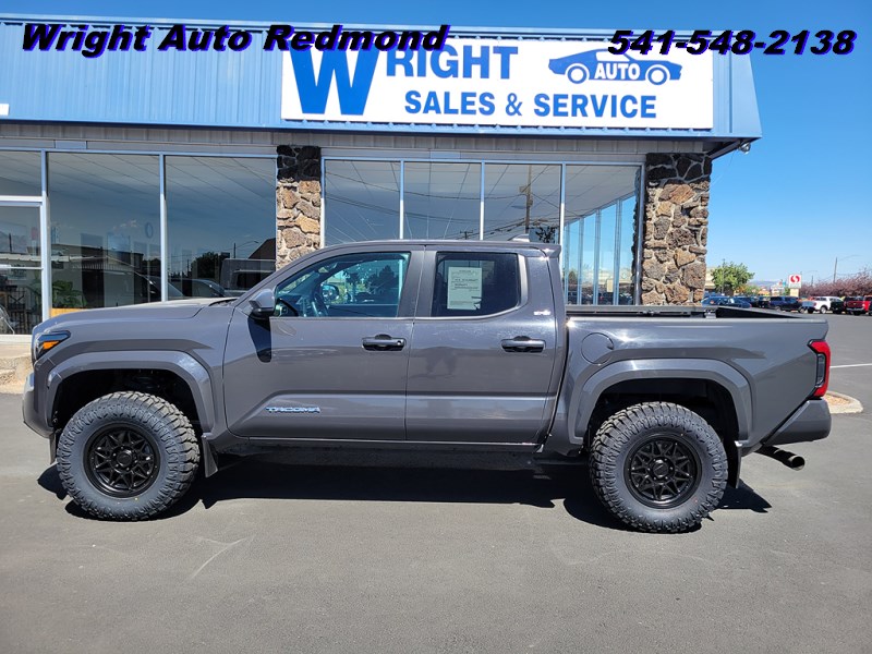 Main photo of 2024 TOYOTA TACOMA