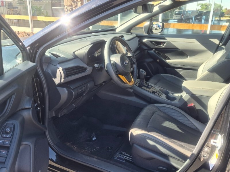Additional photo of vehicle.
