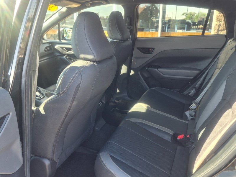 Additional photo of vehicle.
