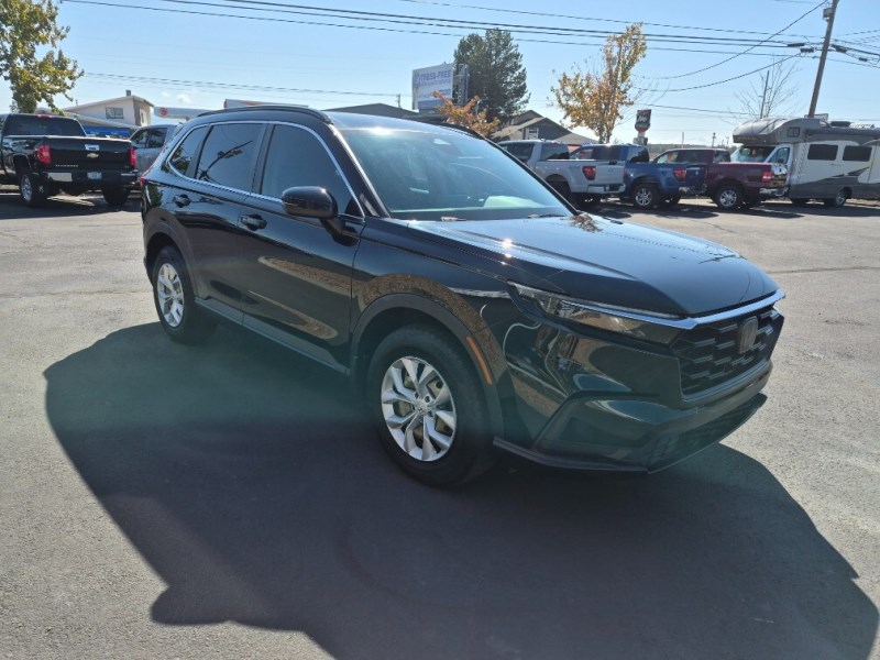 Additional photo of vehicle.