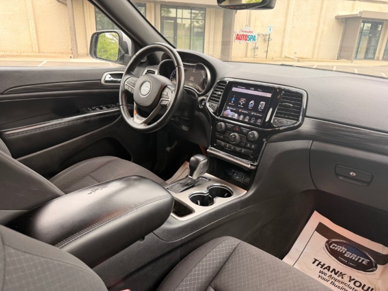 2019 Jeep Grand Cherokee Laredo E - Photo 11