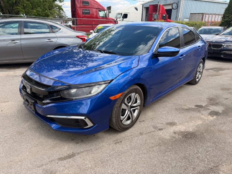 Additional photo of vehicle.