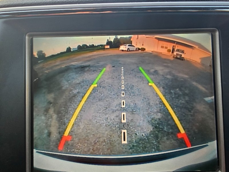 Additional photo of vehicle.