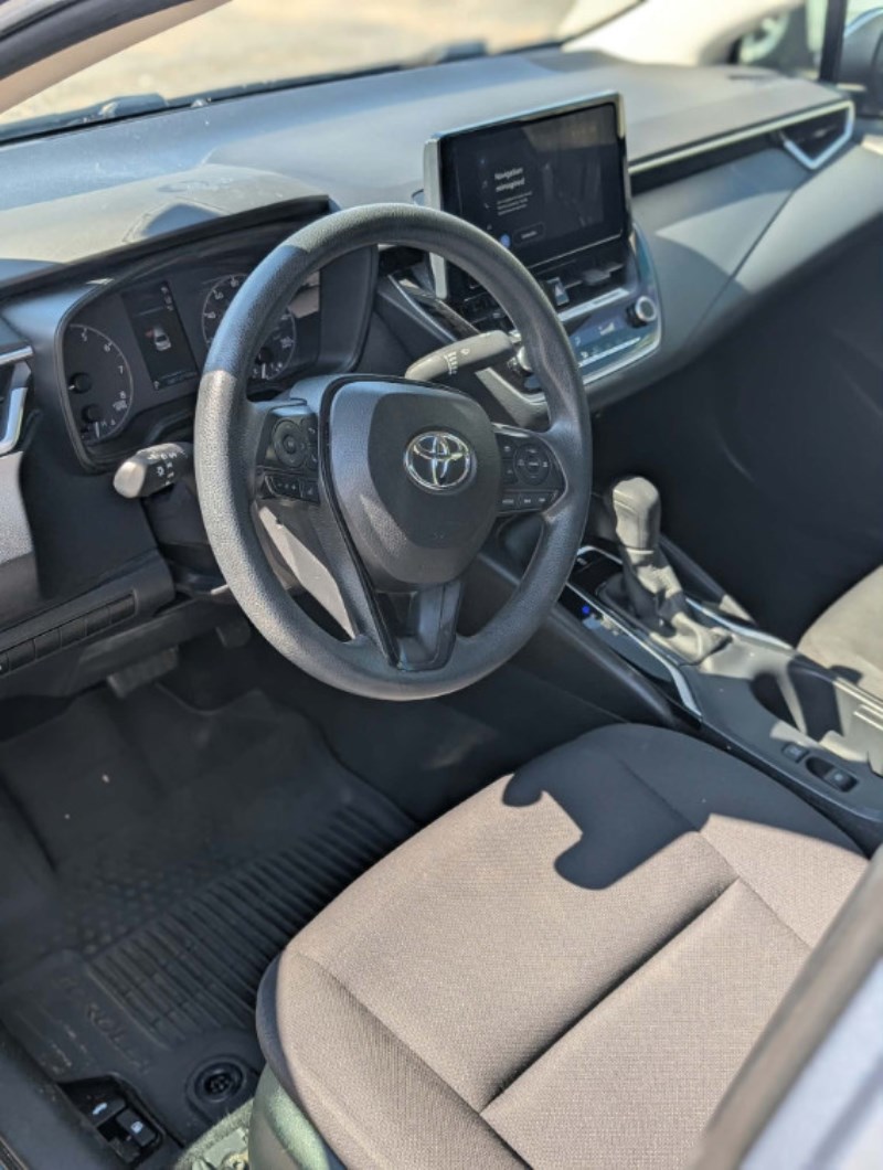 Additional photo of vehicle.