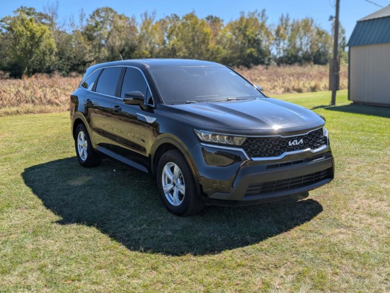 Additional photo of vehicle.