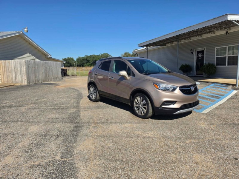 Additional photo of vehicle.