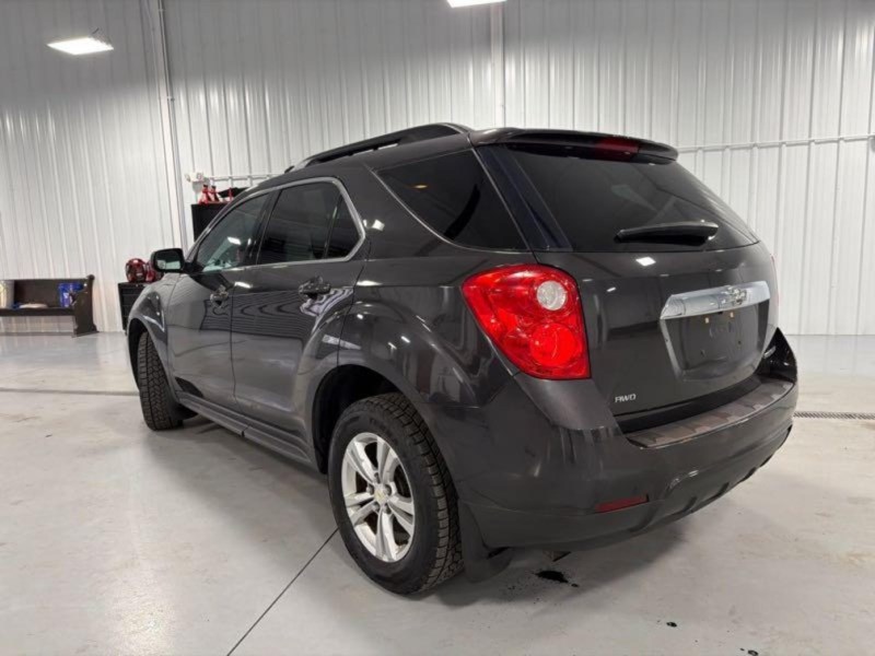 Additional photo of vehicle.