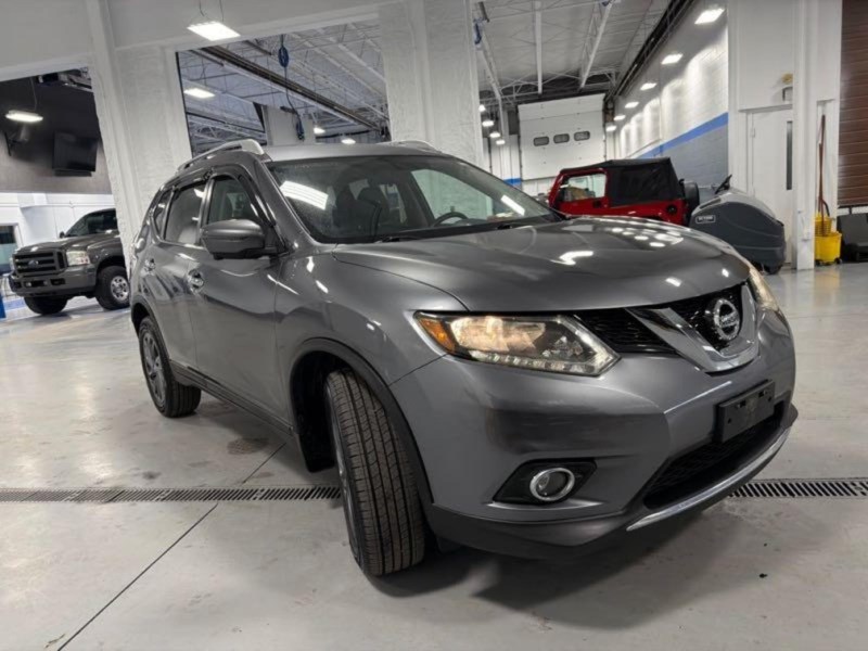 Additional photo of vehicle.