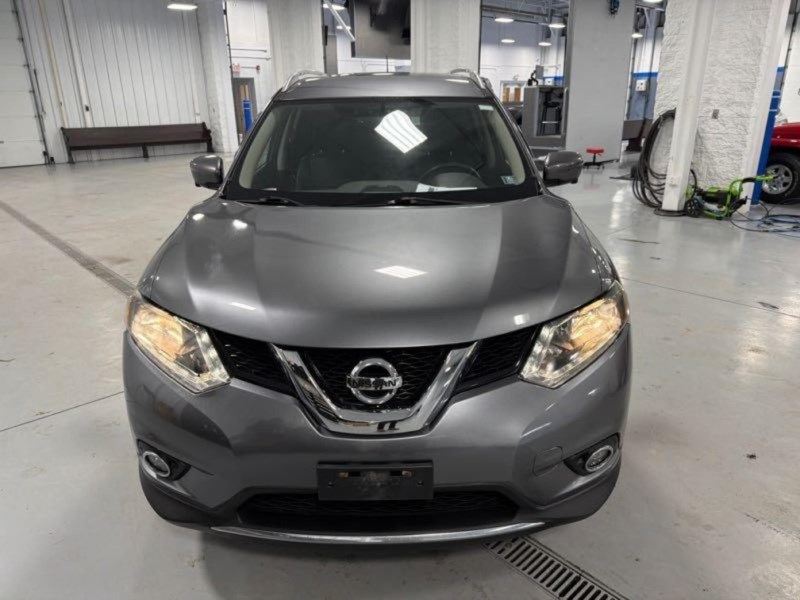 Additional photo of vehicle.