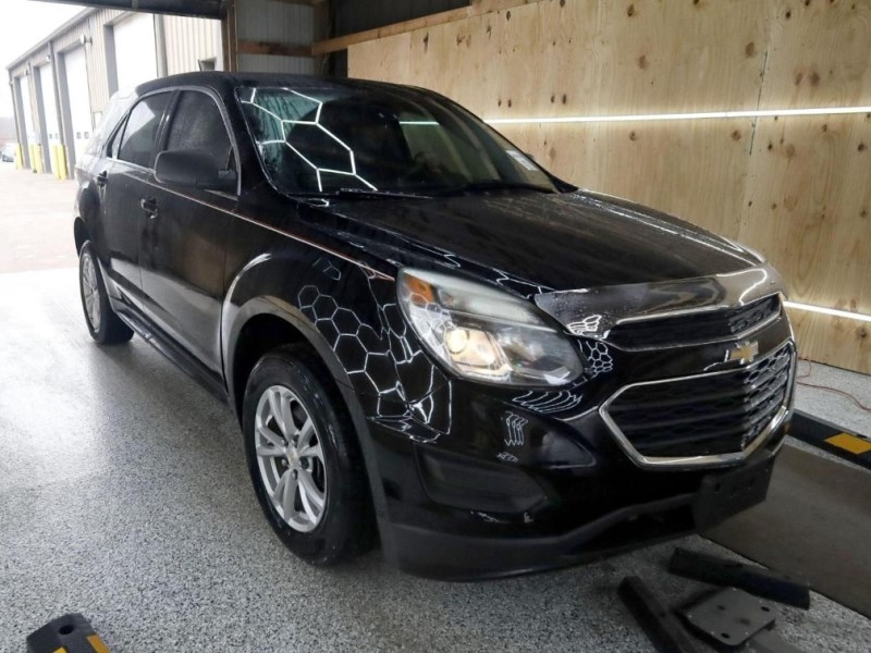 Additional photo of vehicle.