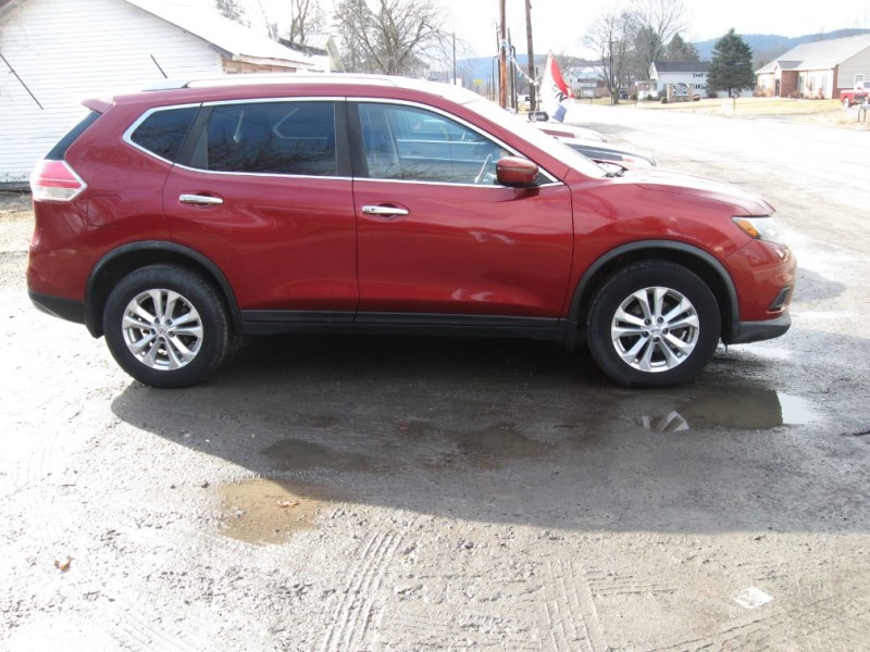 Additional photo of vehicle.