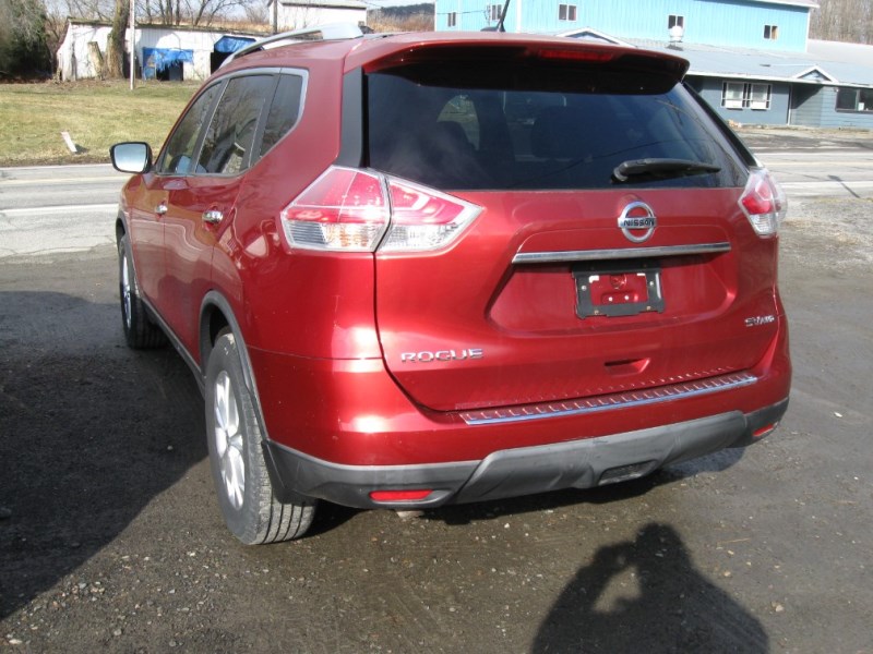 Additional photo of vehicle.