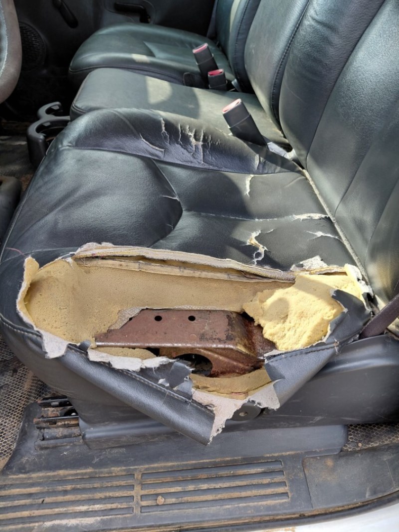 Additional photo of vehicle.