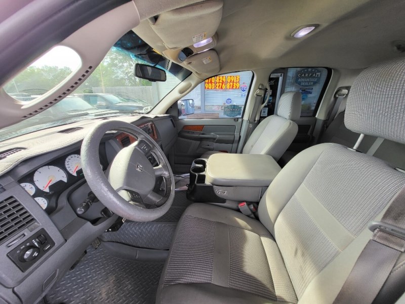 2006 Dodge Ram 2500 Pickup SLT - Photo 10