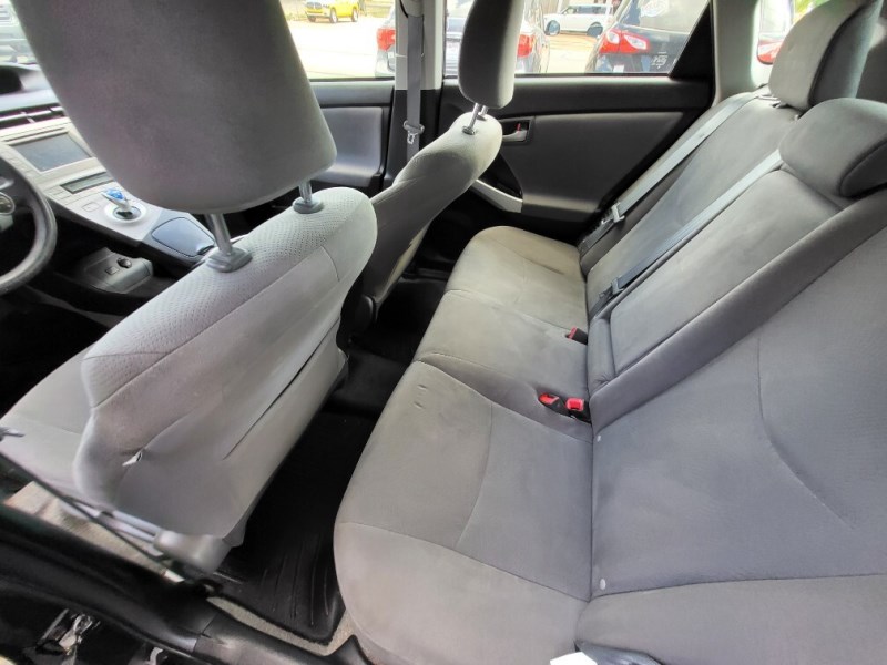 2014 Toyota Prius Three - Photo 7