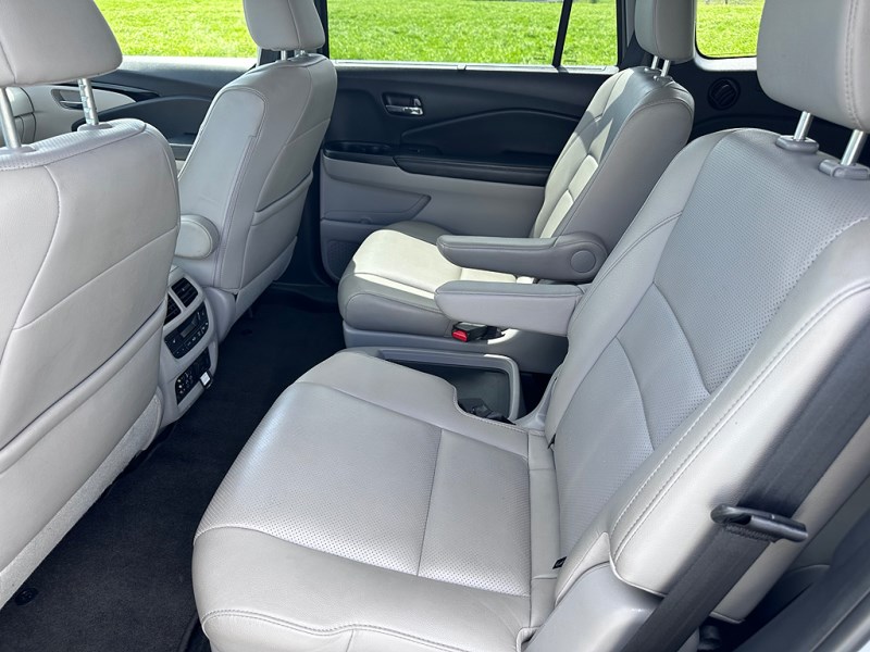 2016 Honda Pilot Elite - Photo 12