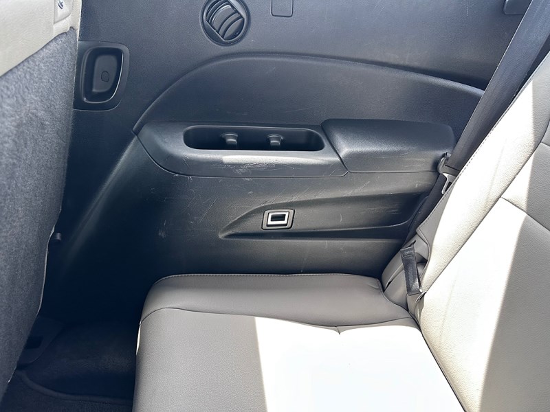 2016 Honda Pilot Elite - Photo 15
