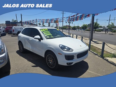 Photo of 2017 PORSCHE CAYENNE
